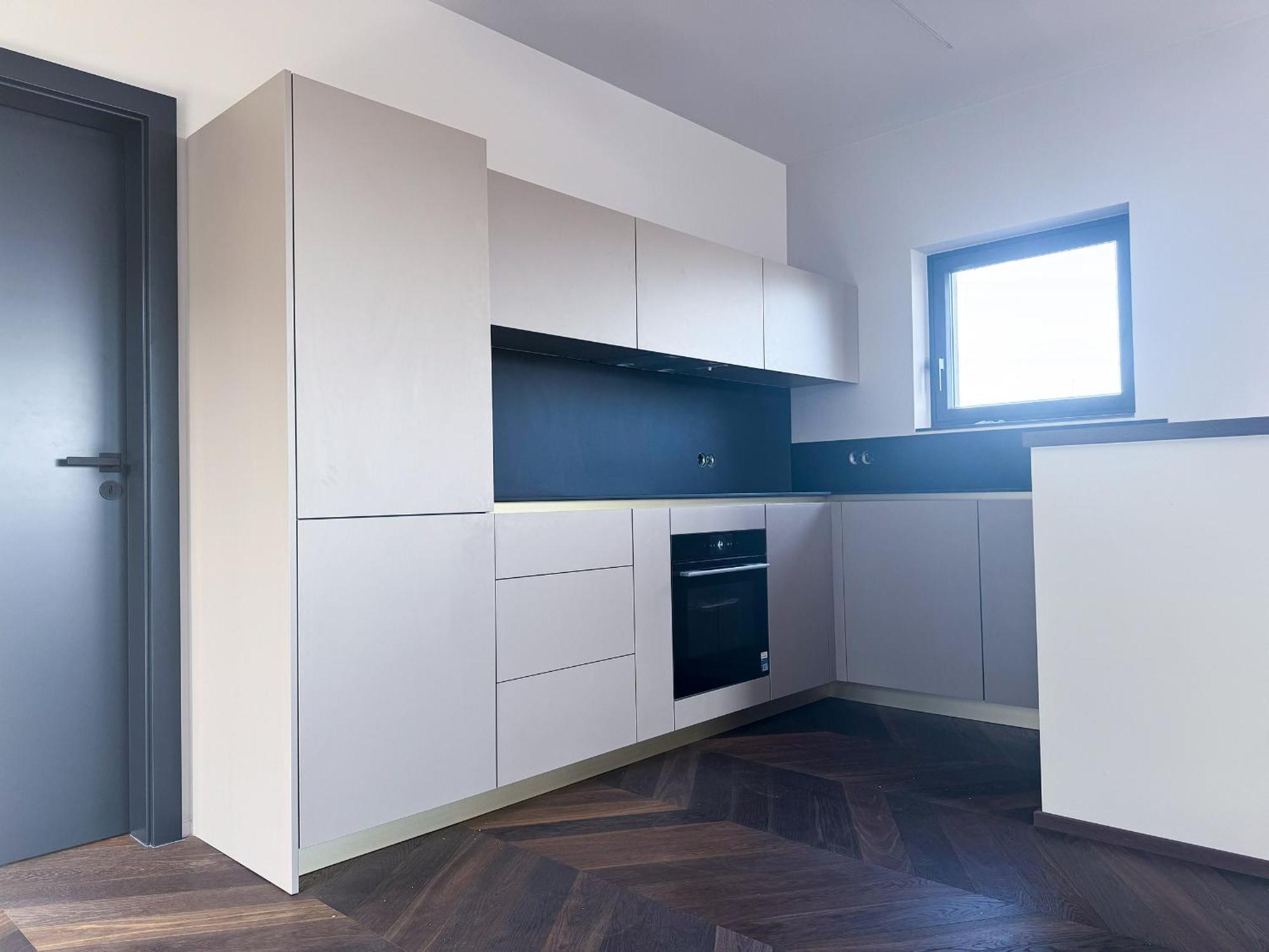 Apartment Luxus-penthouse Mit Weitblick Ueber *