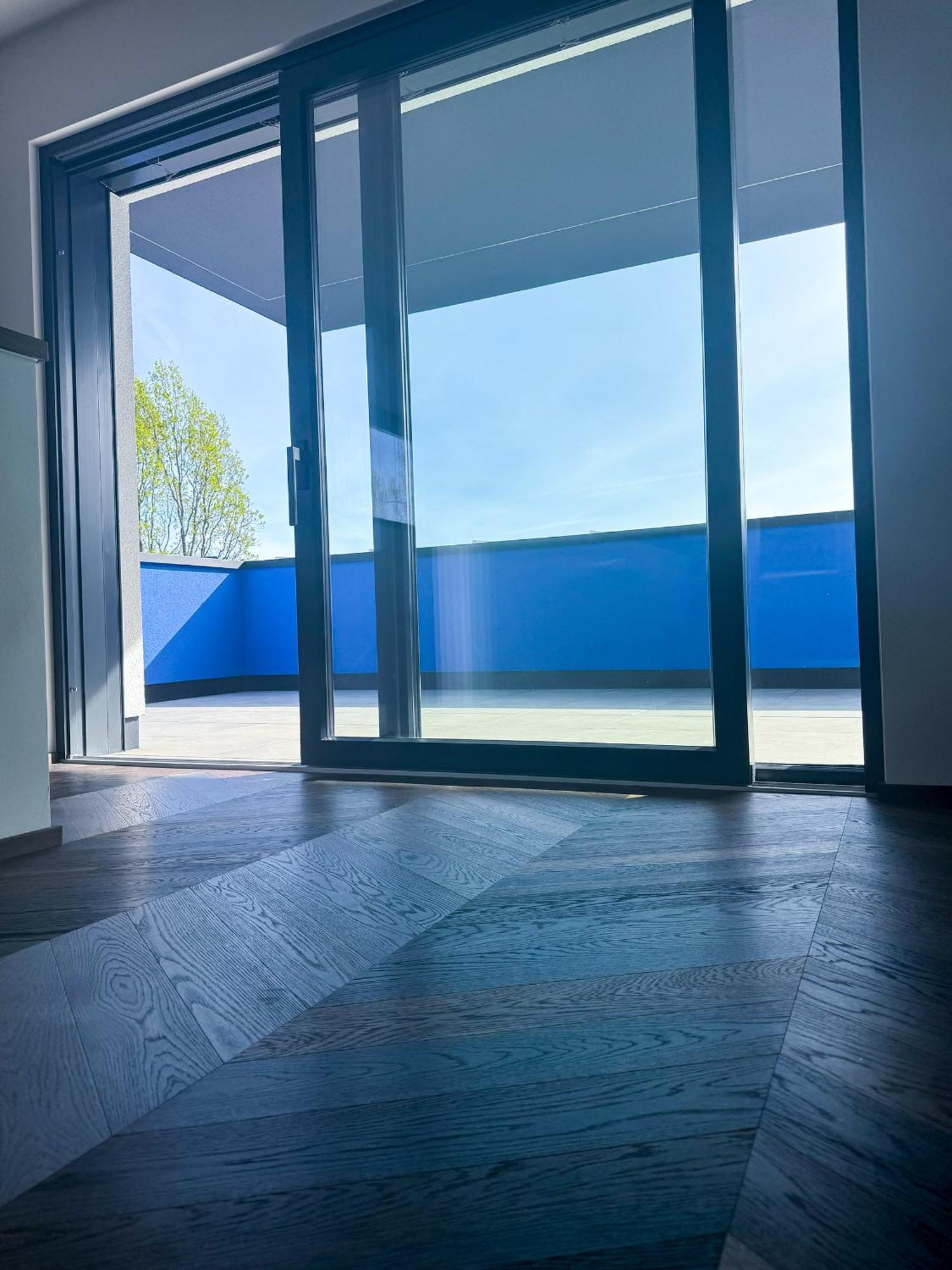 Luxus-penthouse Mit Weitblick Ueber Apartment